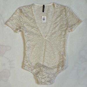 Ashley By 26 International Cream Lace Bodysuit
